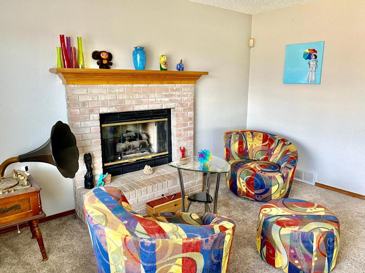 Artsy Home Close To Usafa With Fireplace And Patio Colorado Springs Zewnętrze zdjęcie